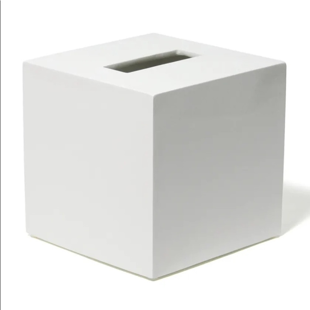 JONATHAN ADLER white Lacquer Tissue Box Cover